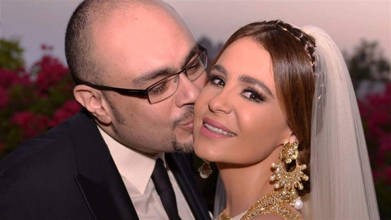 كارول سماحة وزوجها الراحل وليد مصطفى<br>