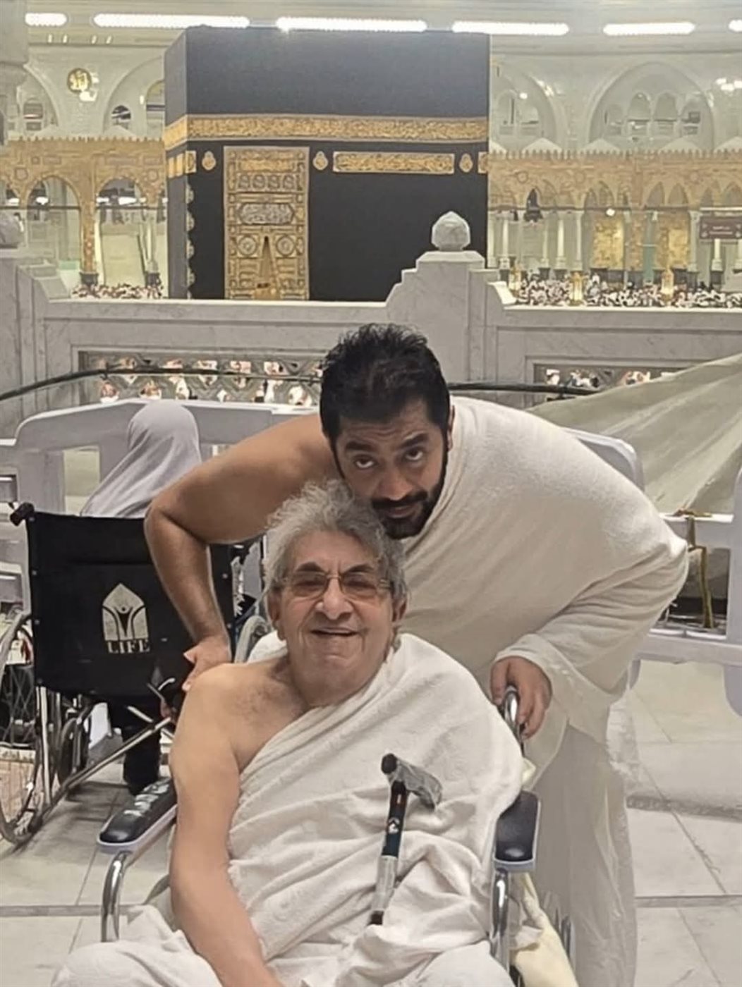 فلوكس ووالده