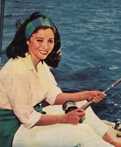 فاتن حمام وقت الاستمتاع بالصيد