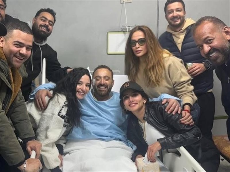 أحمد السقا داخل المستشفى