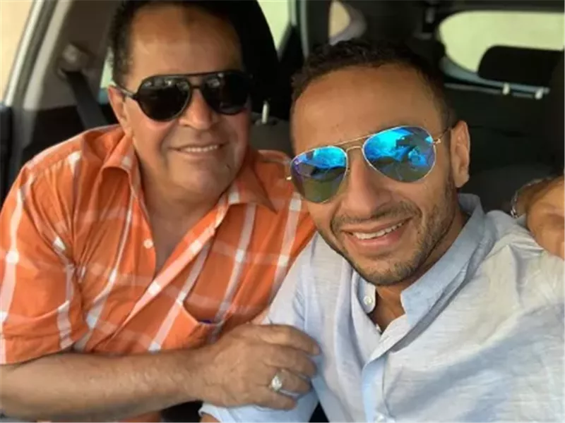 حمادة هلال ووالده