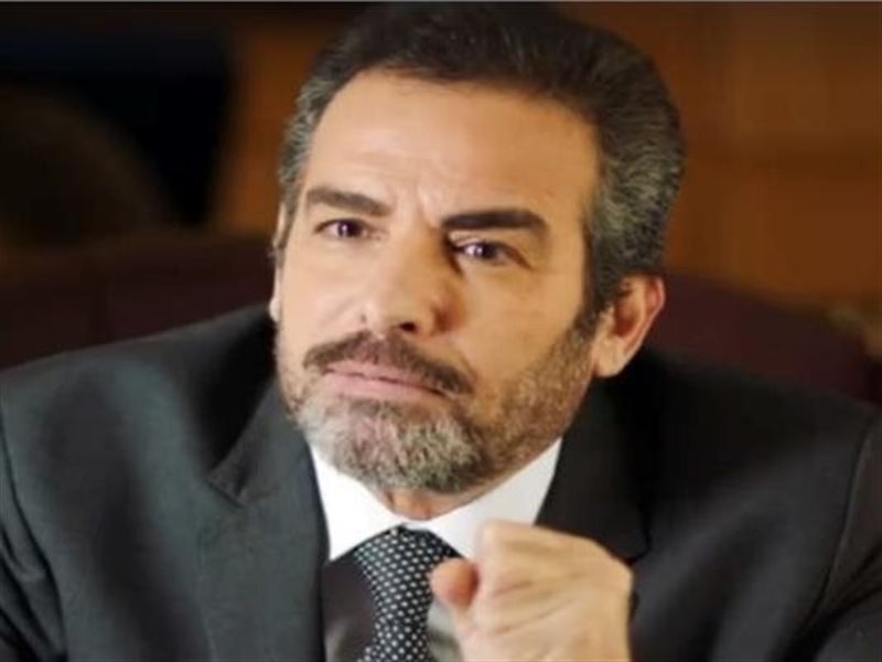 الفنان أحمد عبد العزيز