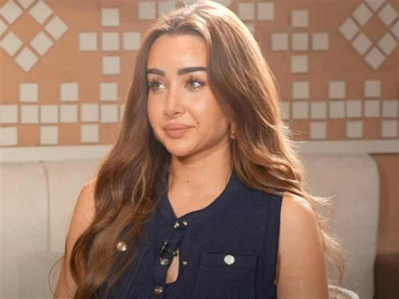 هنا الزاهد