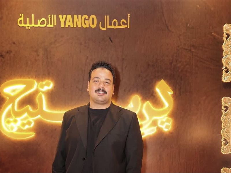 مصطفي غريب