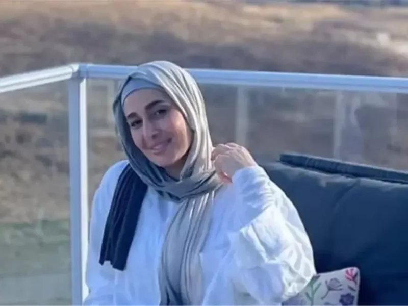 حلا شيحة