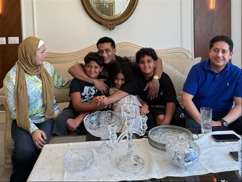 محمد رمضان اثناء