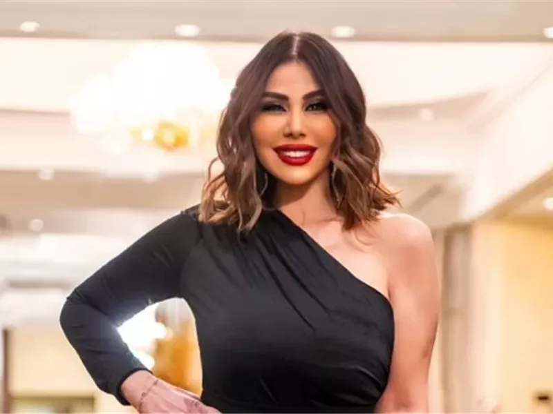 يمنى شري