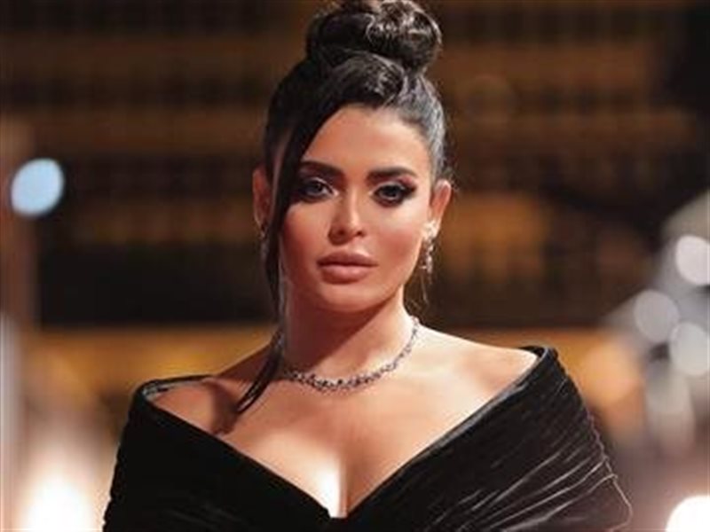 أسماء جلال