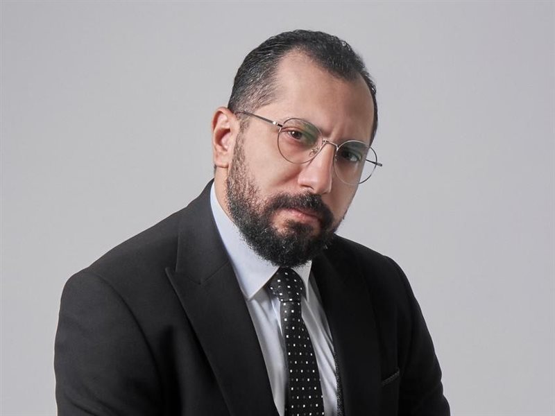 المؤلف محمد جلال