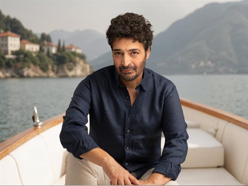 حميد الشاعري يُرزق بـ 