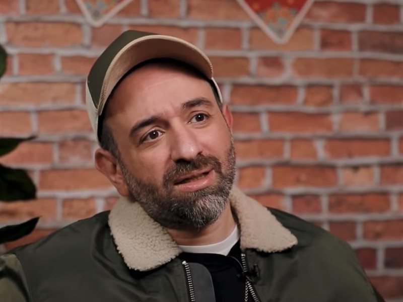 عمرو سلامة: 