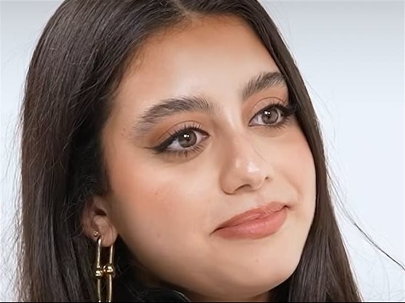 ياسمينا العبد تكشف سر والدها الصحي مع أنس بوخش