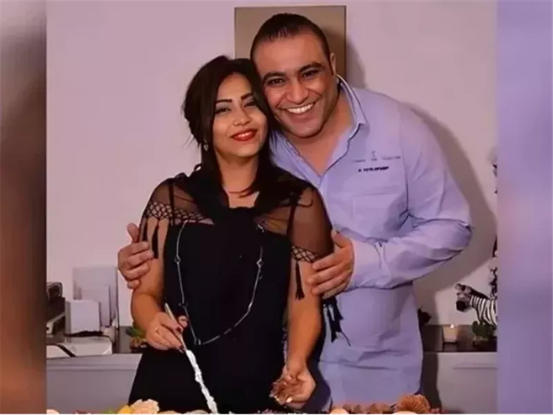 شقيق شيرين عبد الوهاب يعلق على أزمته مع المنتج محمد الشاعر