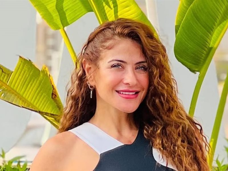 متزوجة من رجل أعمال ثري..هيدي كرم في شخصية جديدة بـ «عيلة دياب عالباب»