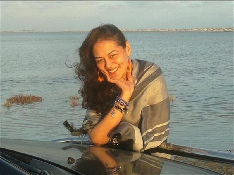 وفاة نيفين مندور