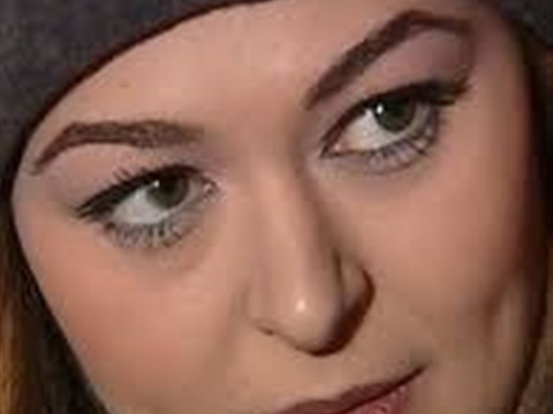 نيفين مندور