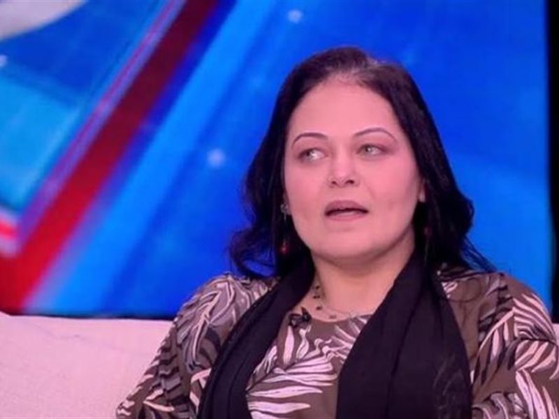 نيفين مندور