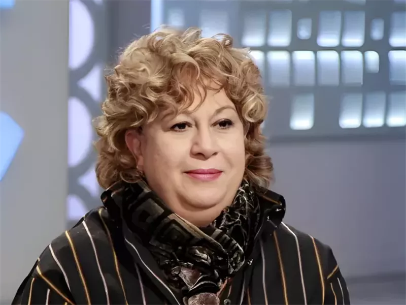 سمية الألفي