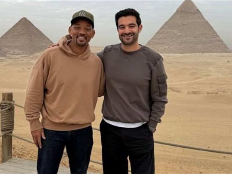 النجم العالمي ويل سميث يزور الاهرامات