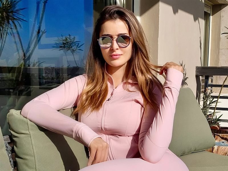 عائشة بن أحمد