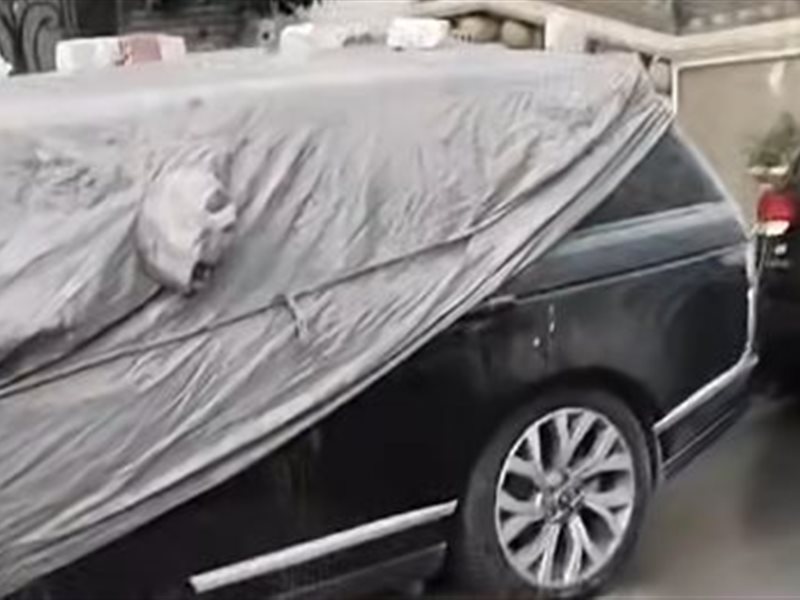 سيارة شيرين عبد الوهاب 