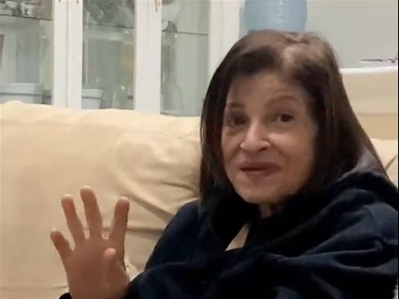 الفنانة عائشة الكيلاني