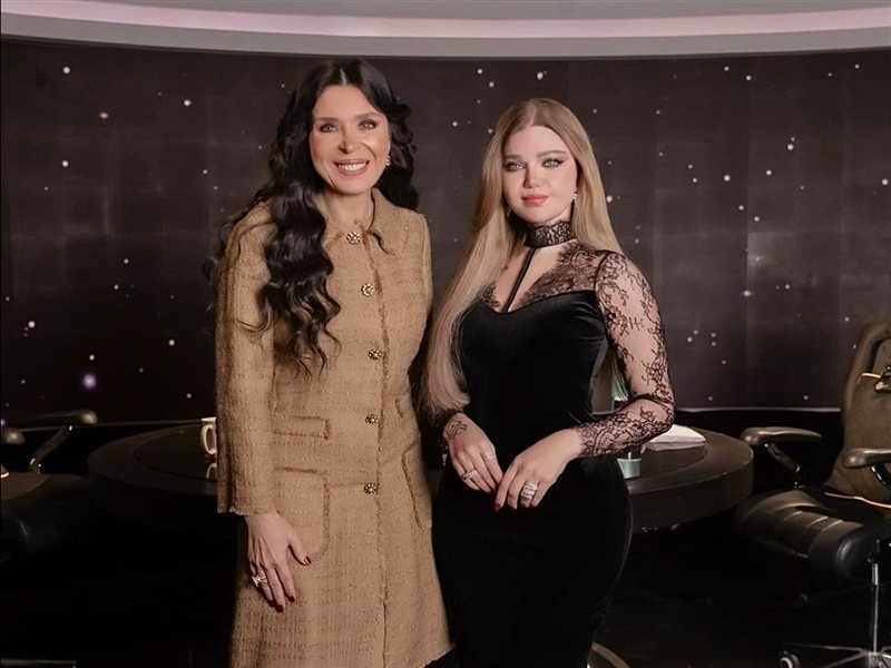 دينا مع ياسمين الخطيب