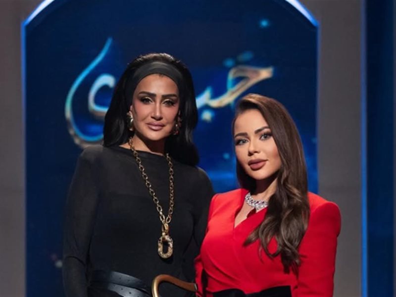 غادة عبد الرازق وأسما إبراهيم 