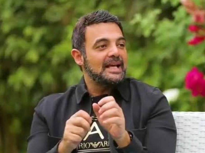 عمرو محمود ياسين 