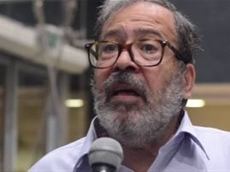 تطورات الحالة الصحية للفنان سامي عبد الحليم 