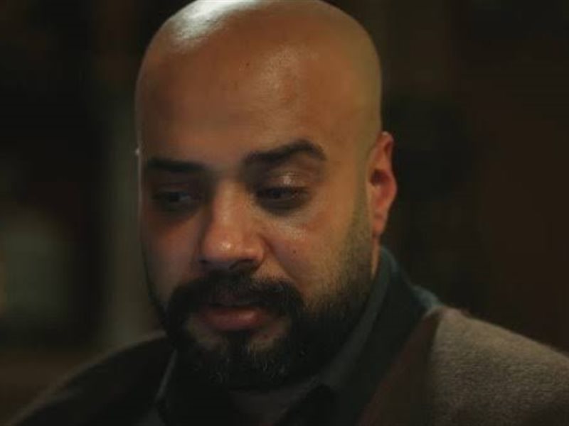 تشييع جنازة والد الفنان حاتم صلاح من مسجد آل رشدان عقب صلاة الظهر اليوم