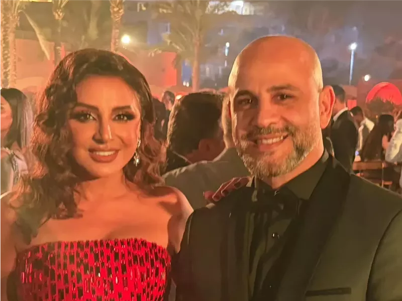 أنغام برفقة الملحن عزيز الشافعي