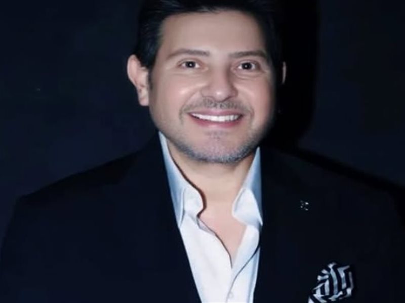 دعاء مؤثر من ليلى علوي لـ هاني شاكر بعد شائعات تدهور حالته الصحية