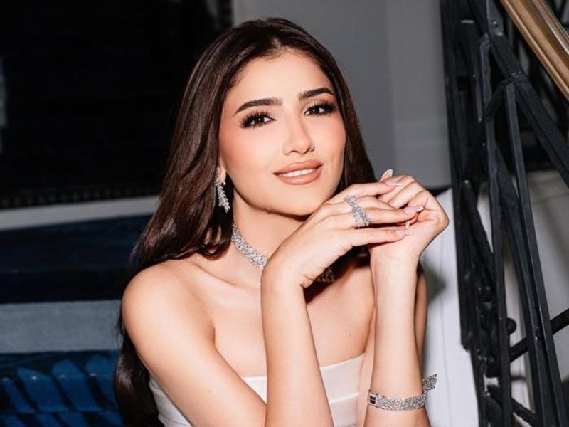 بعد ربطها بمسلسل الست موناليزا.. مي عمر تعلق على واقعة 