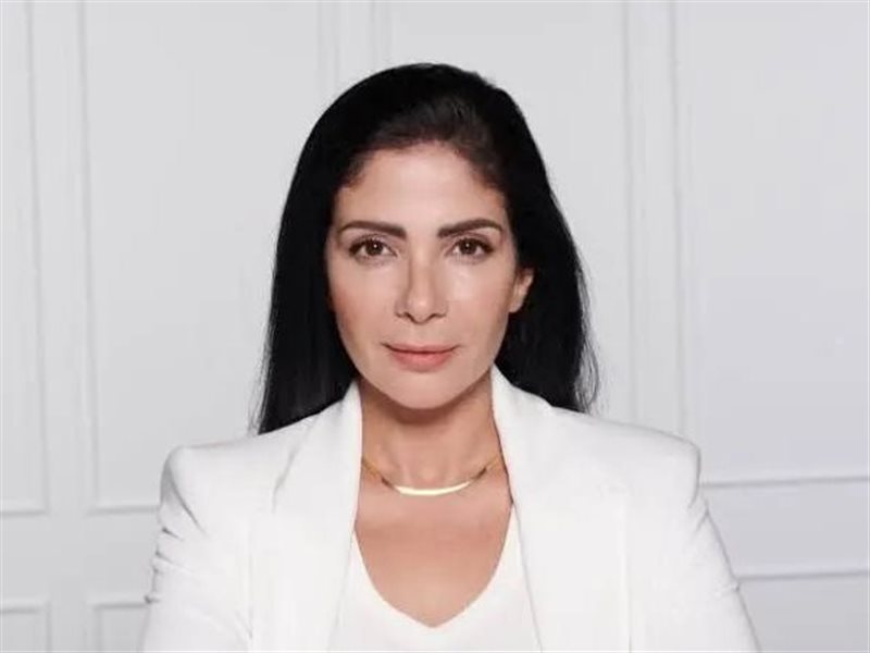 مني زكي