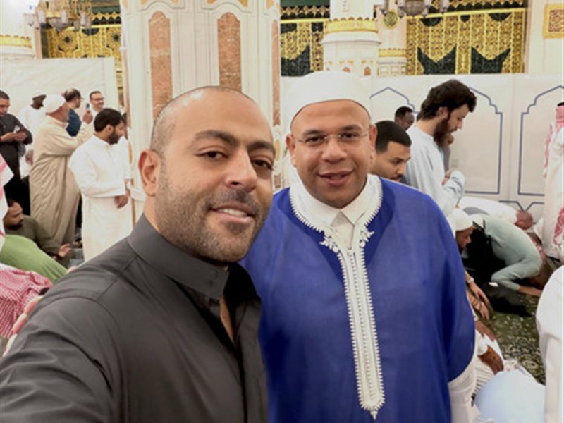 تامر عاشور والشيخ أسامة قابيل