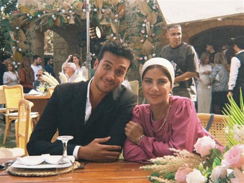 من مسلسل ورد على فل وياسمين