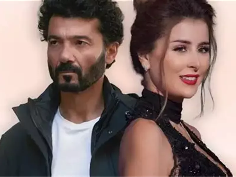 عائشة بن أحمد وخالد النبوي