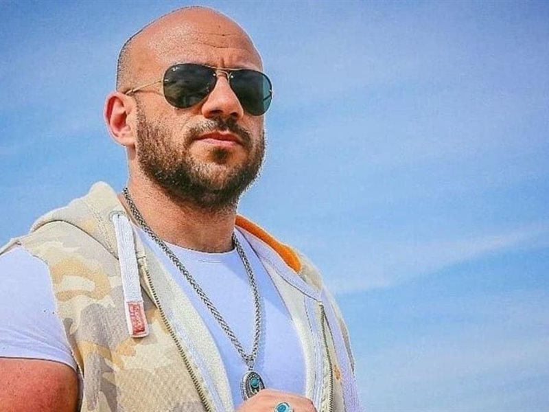 الفنان أحمد مكي