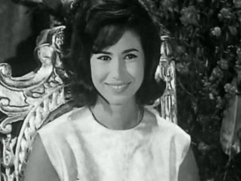 عصمت محمود