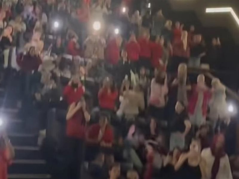 العرض الخاص للسيدات لفيلم لولا البنات 